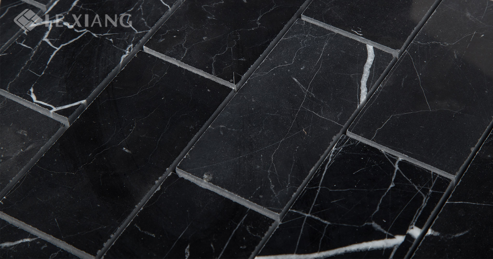 Brick-Nero-Marquina-Black-Marble-Mosaic-For-Tile-Bathroom-Floors-4