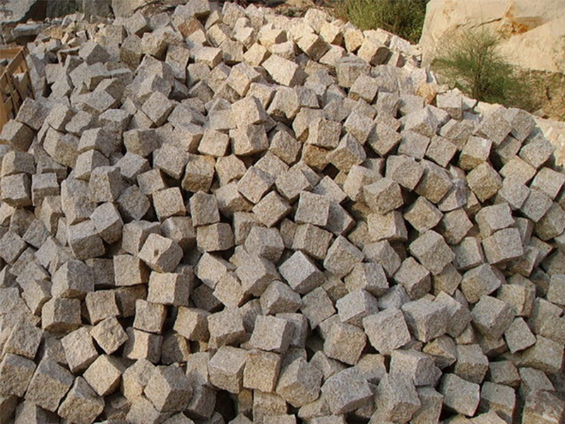 G682 Yellow Granite Cubes Outdoor Gardern Pavers-10