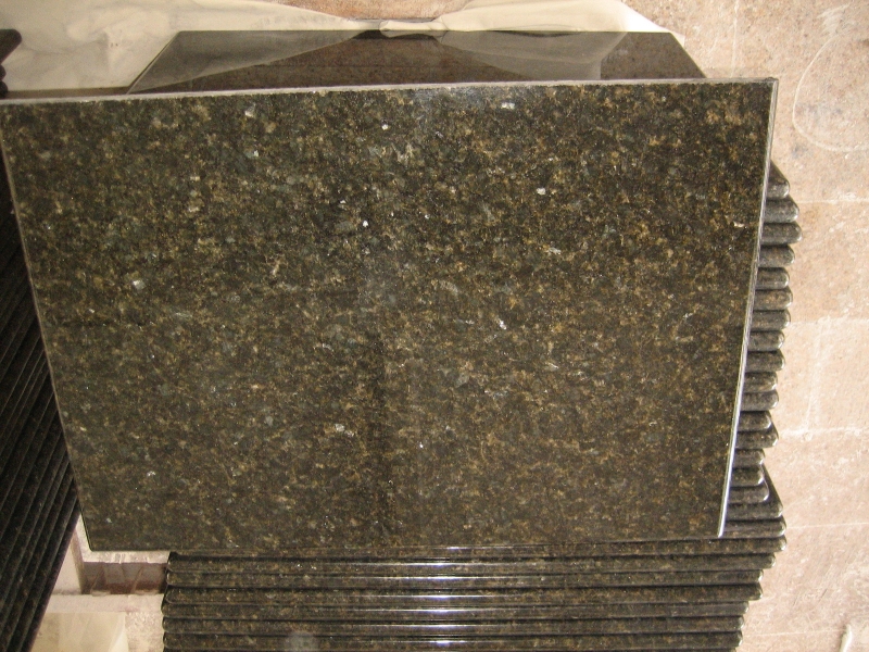 Uba Tuba Granite Green Color Kitchen Countertop