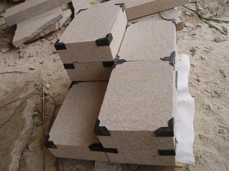 G682 Yellow China Granite Steps For Public Place-10