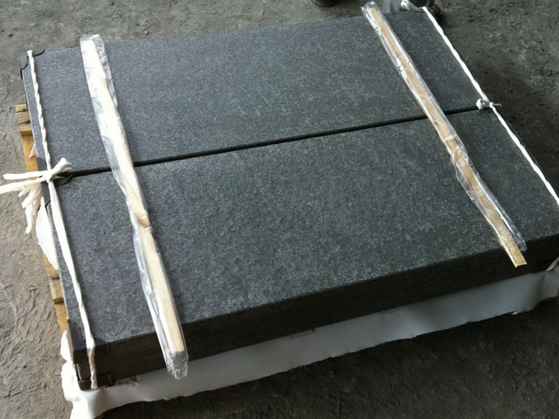 G684 Black Honed Finish Granite Stone Steps For Sale-6