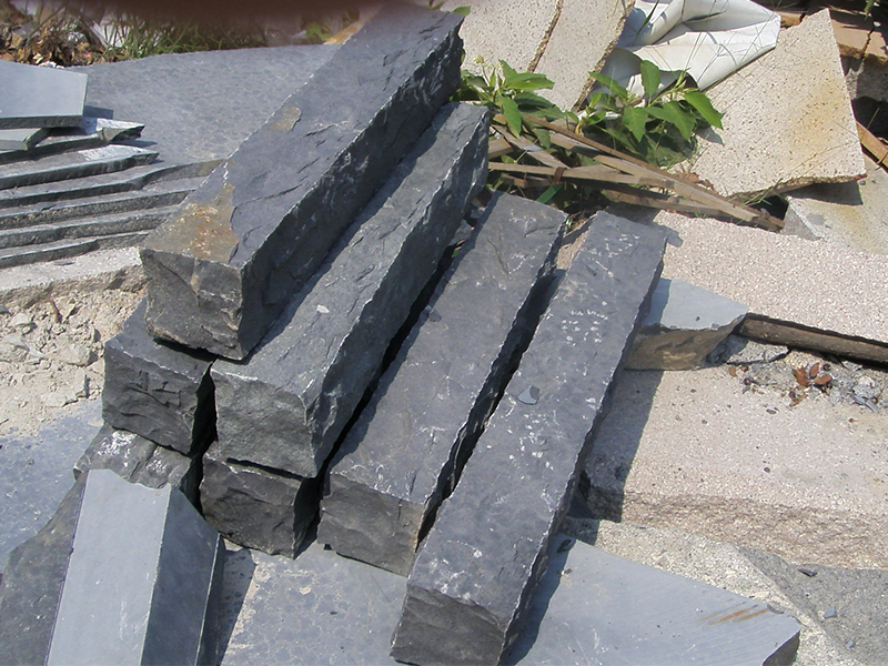 G685 China Granite Custom Palisade Stone-1